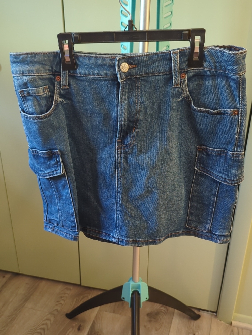 Old Navy Denim Cargo Mini Skirt - Dark Blue